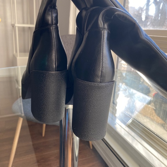 Slick Nicks Wide Calf Platform Knee-High Boots Size 8 - Picture 2 of 5